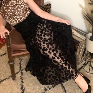 Incredible Zara Black Floral Maxi Skirt